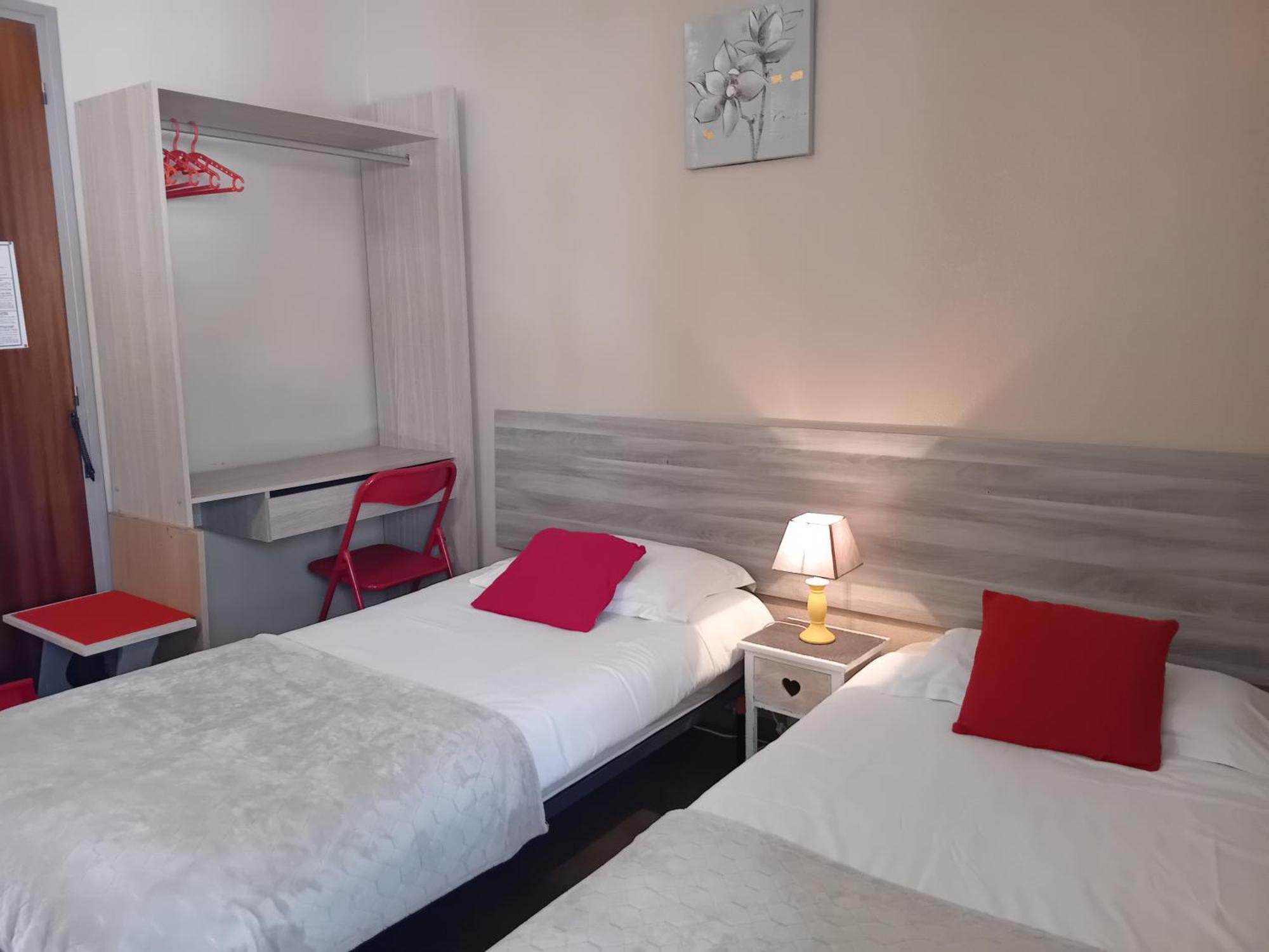 Hotel La Gravenne Thueyts Habitación foto